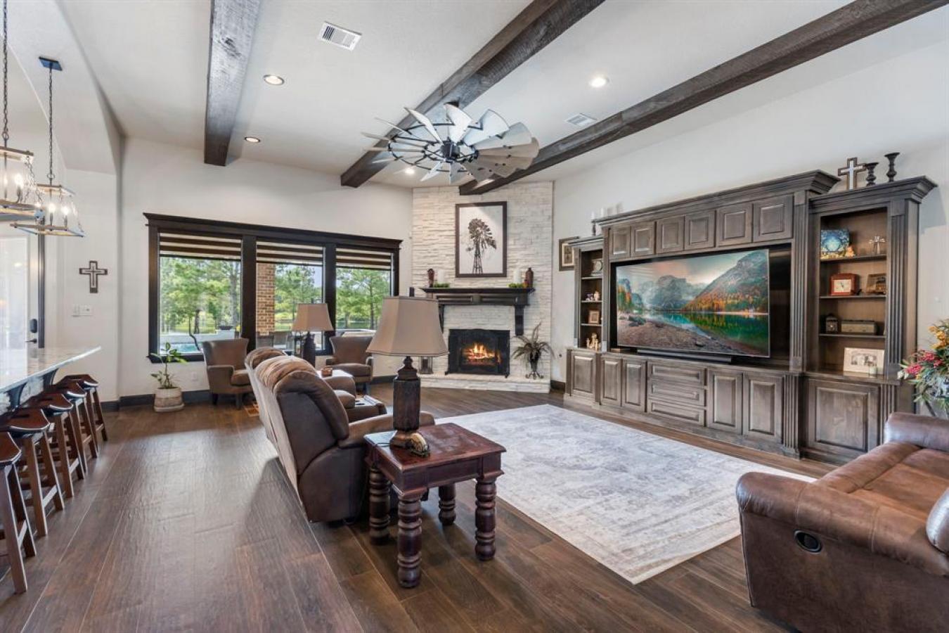 Montgomery, Texas, 77316, United States, 4 Bedrooms Bedrooms, ,4 BathroomsBathrooms,Residential,For Sale,1880273