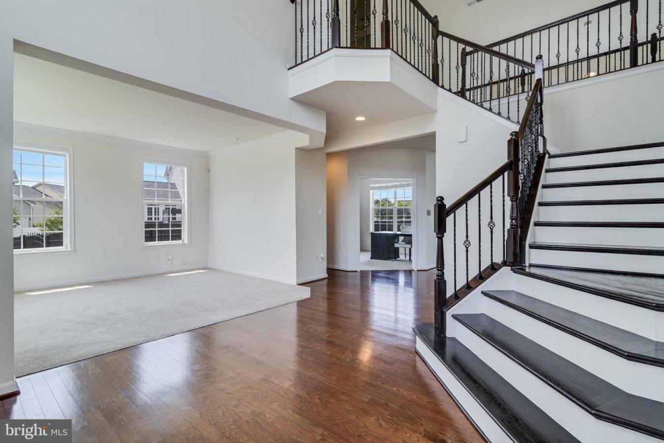 FORT WASHINGTON, Maryland, 20744, United States, 4 Bedrooms Bedrooms, ,3 BathroomsBathrooms,Residential,For Sale,1880090