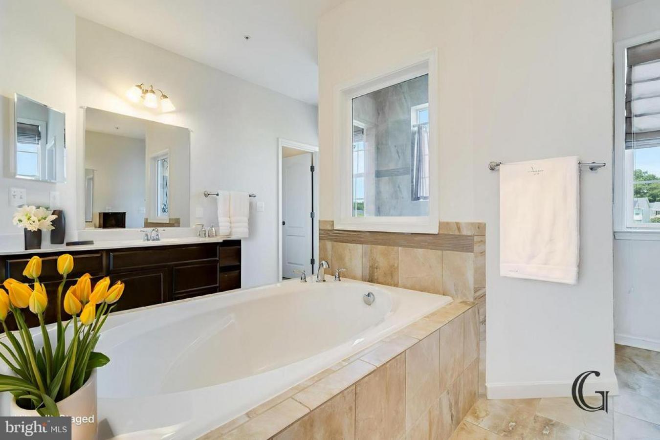 FORT WASHINGTON, Maryland, 20744, United States, 4 Bedrooms Bedrooms, ,3 BathroomsBathrooms,Residential,For Sale,1880090