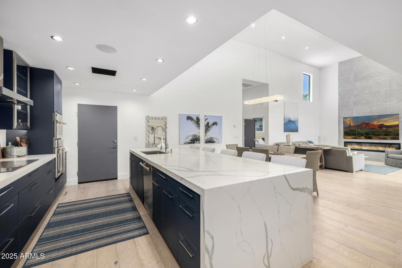 Phoenix, Arizona, 85016, United States, 4 Bedrooms Bedrooms, ,Residential,For Sale,1880267