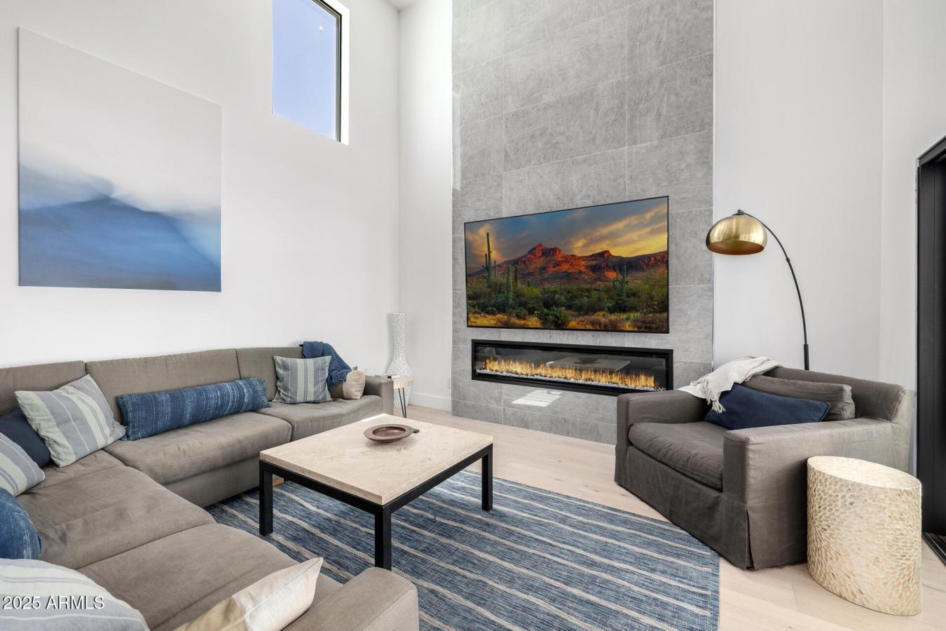 Phoenix, Arizona, 85016, United States, 4 Bedrooms Bedrooms, ,Residential,For Sale,1880267