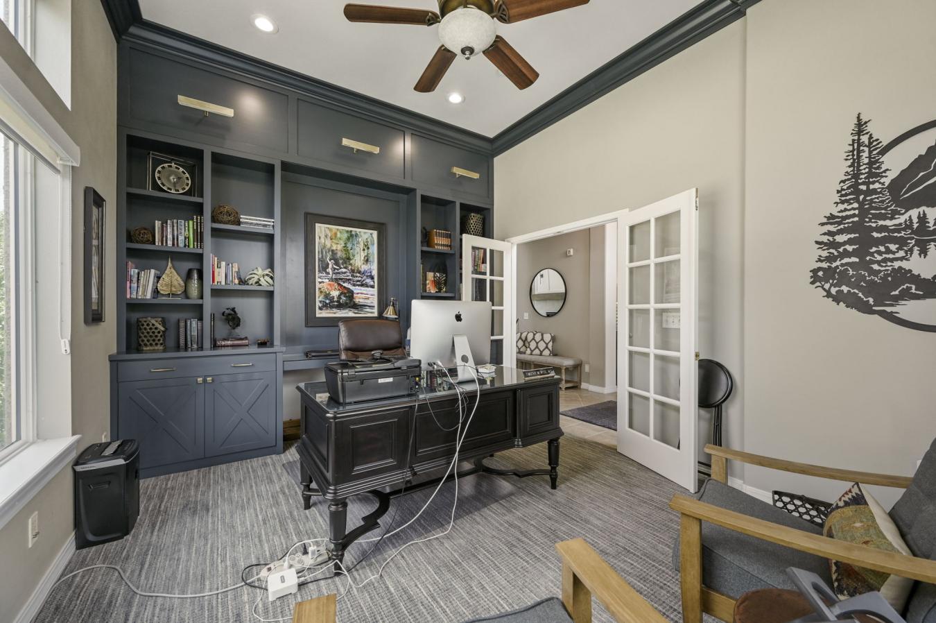 Colorado Springs, Colorado, 80918, United States, 5 Bedrooms Bedrooms, ,3 BathroomsBathrooms,Residential,For Sale,1876779