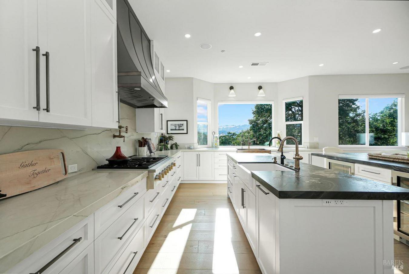 Fairfield, Solano, 94534, United States, 4 Bedrooms Bedrooms, ,3 BathroomsBathrooms,Residential,For Sale,1877664