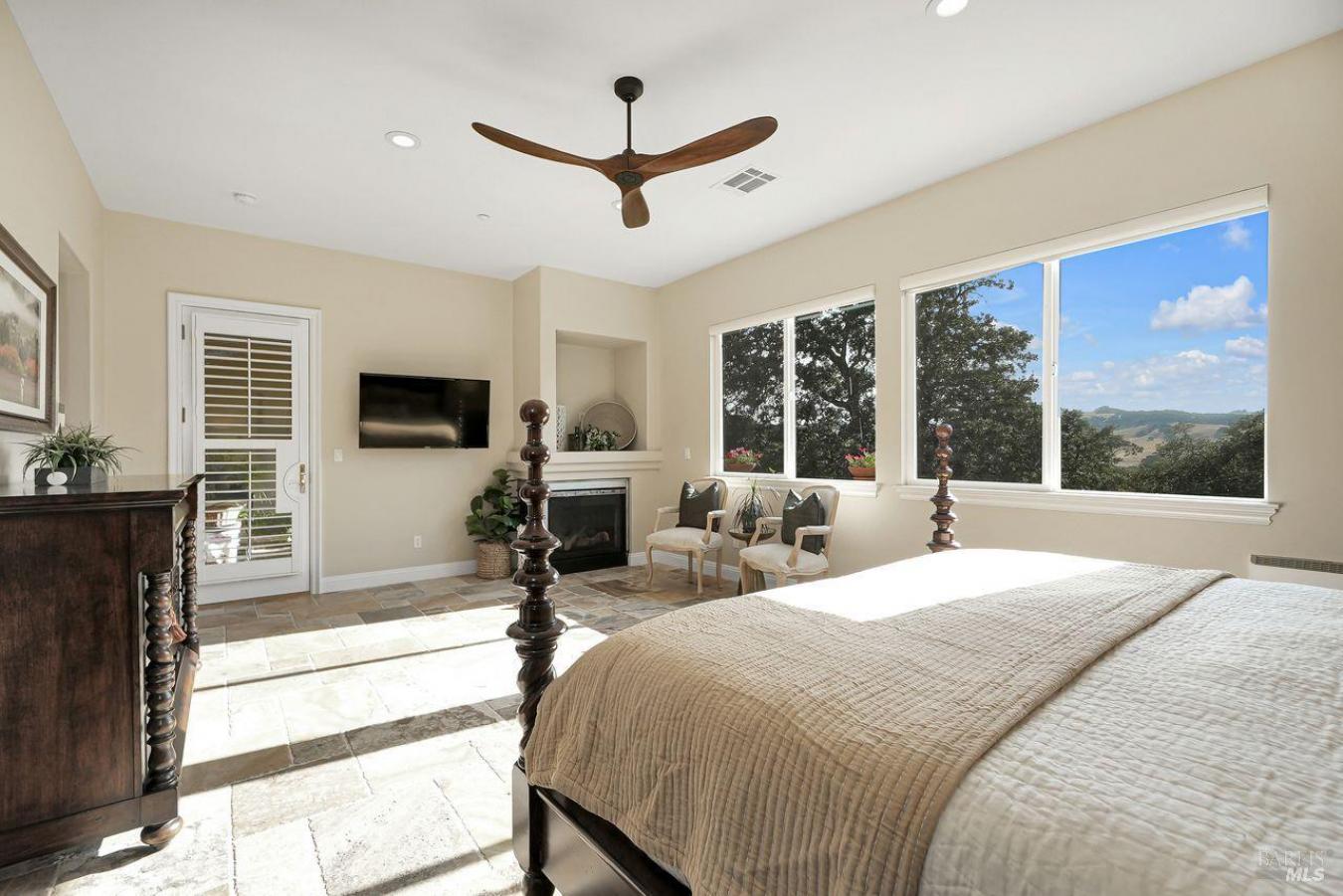 Fairfield, Solano, 94534, United States, 4 Bedrooms Bedrooms, ,3 BathroomsBathrooms,Residential,For Sale,1877664