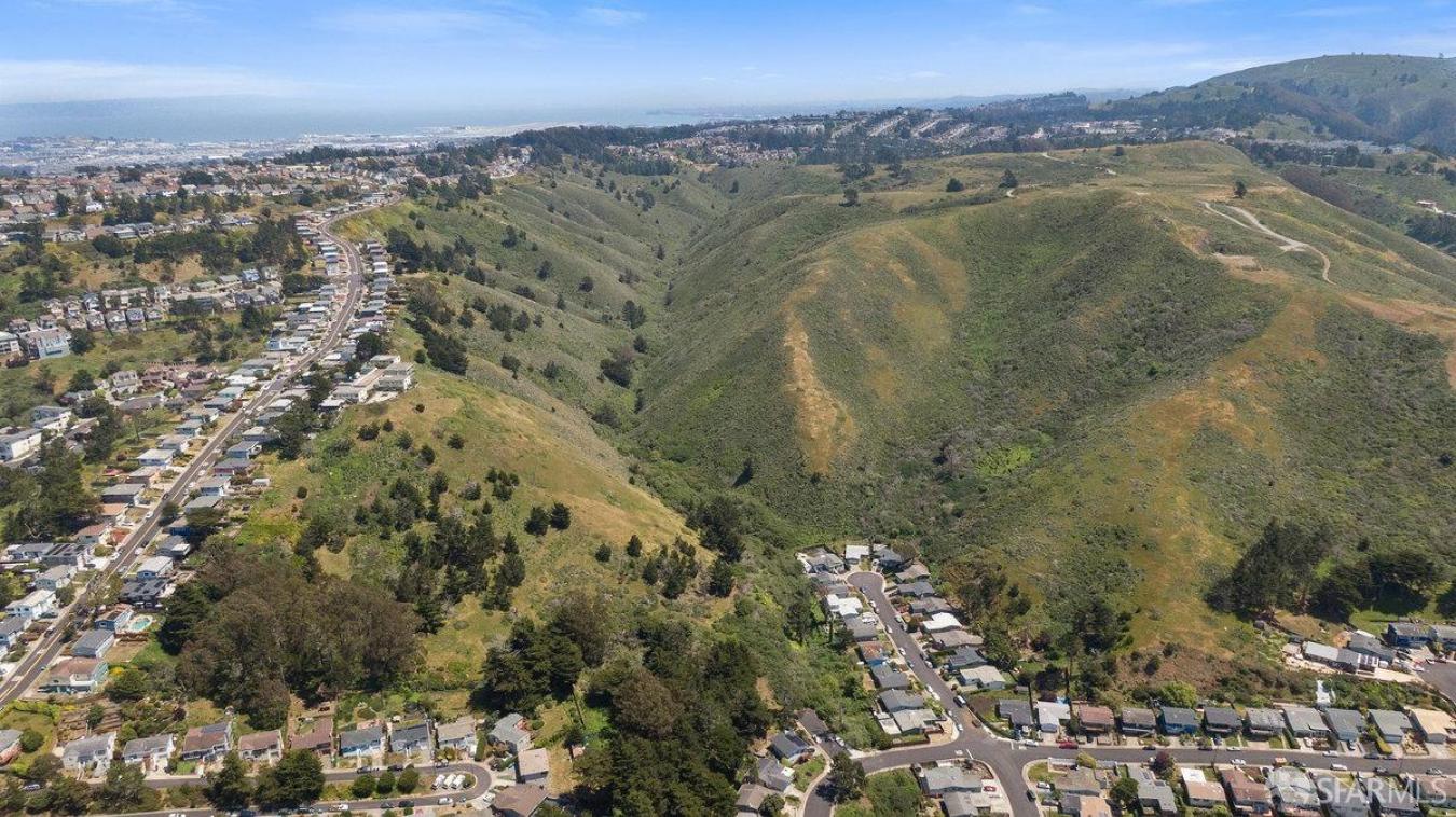 Pacifica, San Mateo County, 94044, United States, ,Residential,For Sale,1880265