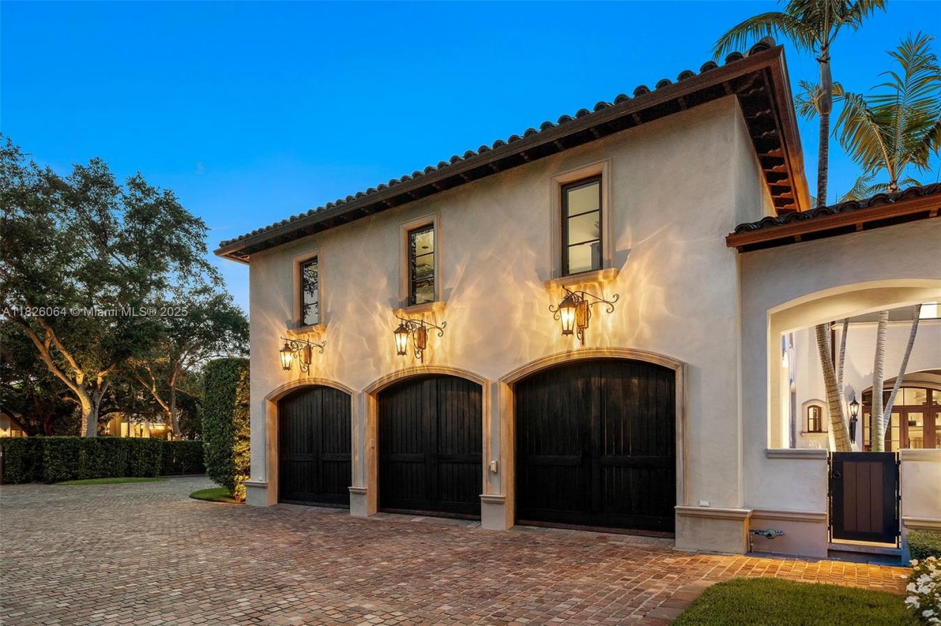 Pinecrest, Florida, 33156, United States, 7 Bedrooms Bedrooms, ,6 BathroomsBathrooms,Residential,For Sale,1876778
