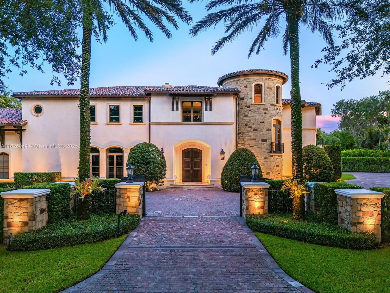 Pinecrest, Florida, 33156, United States, 7 Bedrooms Bedrooms, ,6 BathroomsBathrooms,Residential,For Sale,1876778