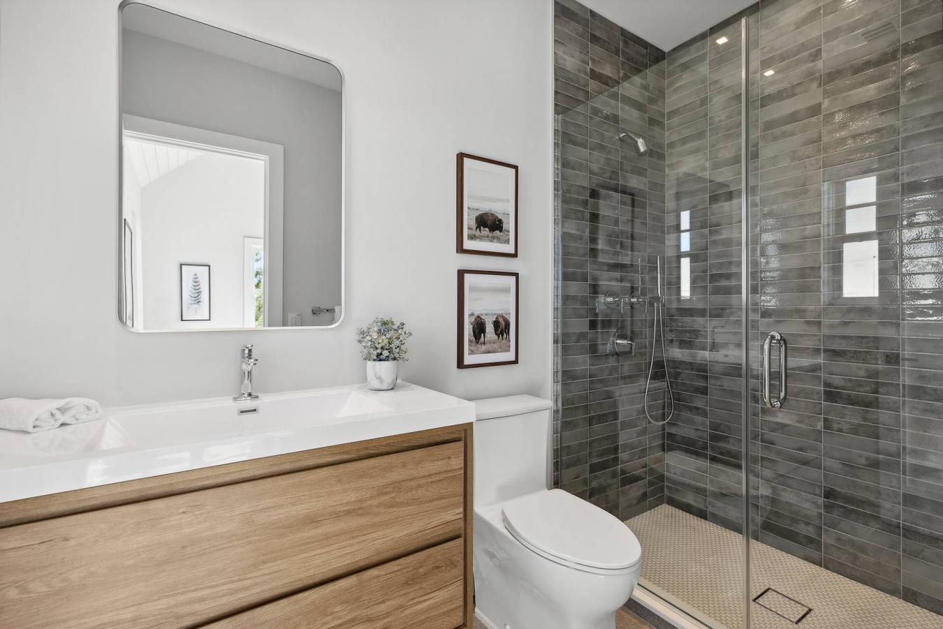 Westhampton Beach, New York, 11978, United States, 5 Bedrooms Bedrooms, ,5 BathroomsBathrooms,Residential,For Sale,1871874