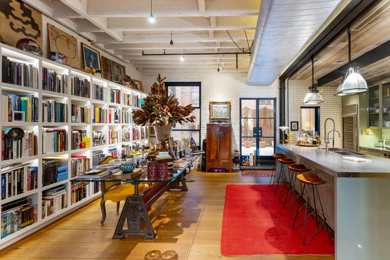 Flatiron, New York, 10010, United States, 3 Bedrooms Bedrooms, ,2 BathroomsBathrooms,Residential,For Sale,1871873