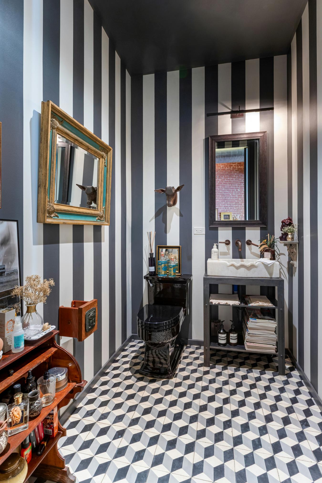 Flatiron, New York, 10010, United States, 3 Bedrooms Bedrooms, ,2 BathroomsBathrooms,Residential,For Sale,1871873