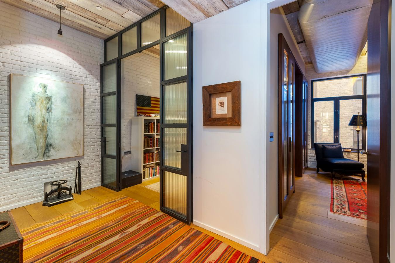 Flatiron, New York, 10010, United States, 3 Bedrooms Bedrooms, ,2 BathroomsBathrooms,Residential,For Sale,1871873