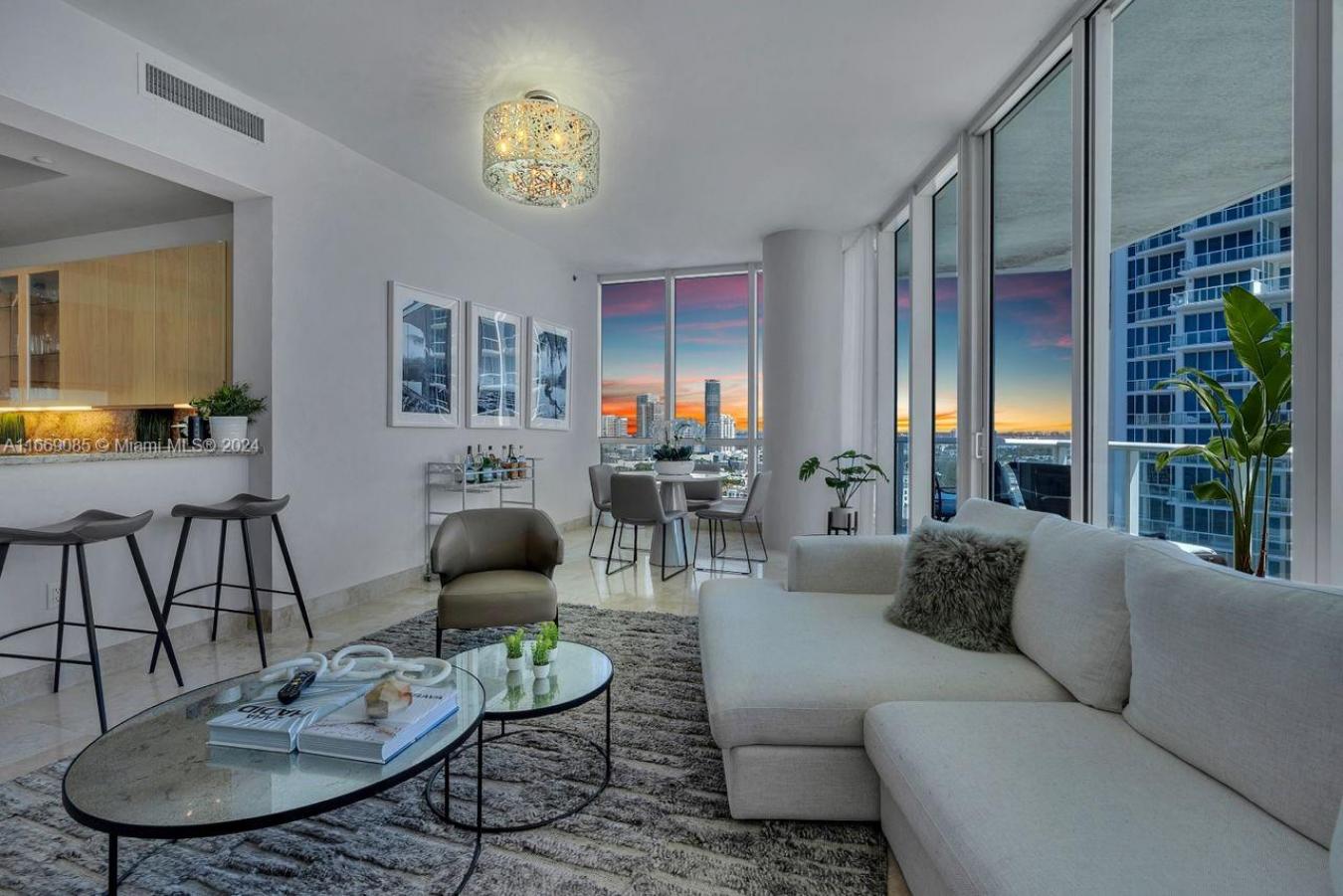 Miami Beach, Florida, 33139, United States, 2 Bedrooms Bedrooms, ,2 BathroomsBathrooms,Residential,For Sale,1876777
