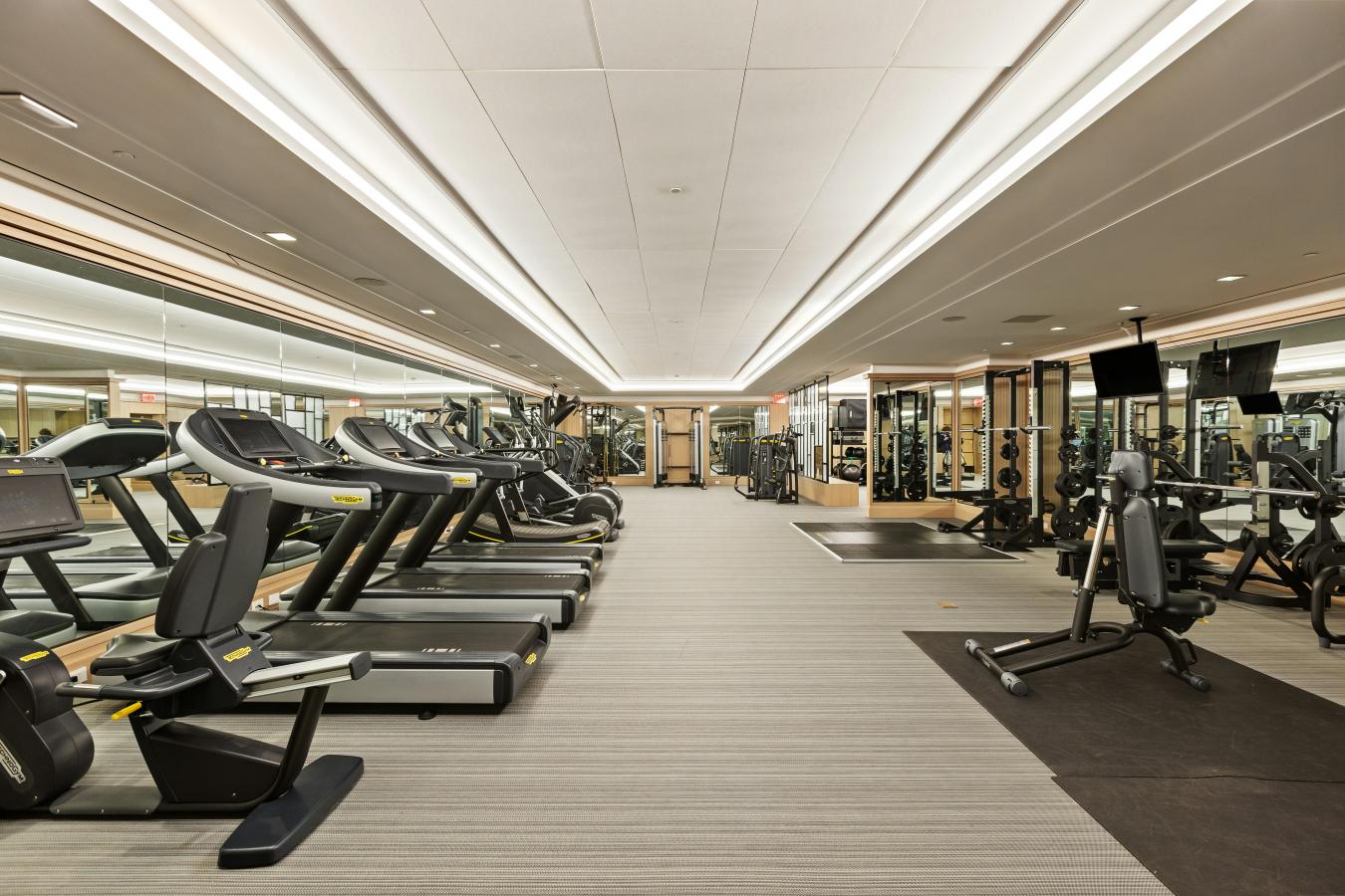 New York, New York, 10128, United States, 3 Bedrooms Bedrooms, ,3 BathroomsBathrooms,Residential,For Sale,1952738