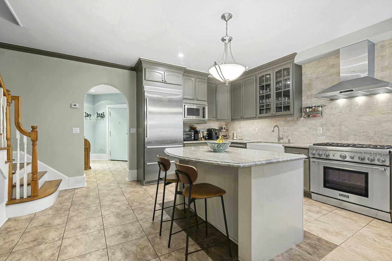 Washington Heights, New York, 10032, United States, 6 Bedrooms Bedrooms, ,4 BathroomsBathrooms,Residential,For Sale,1871861