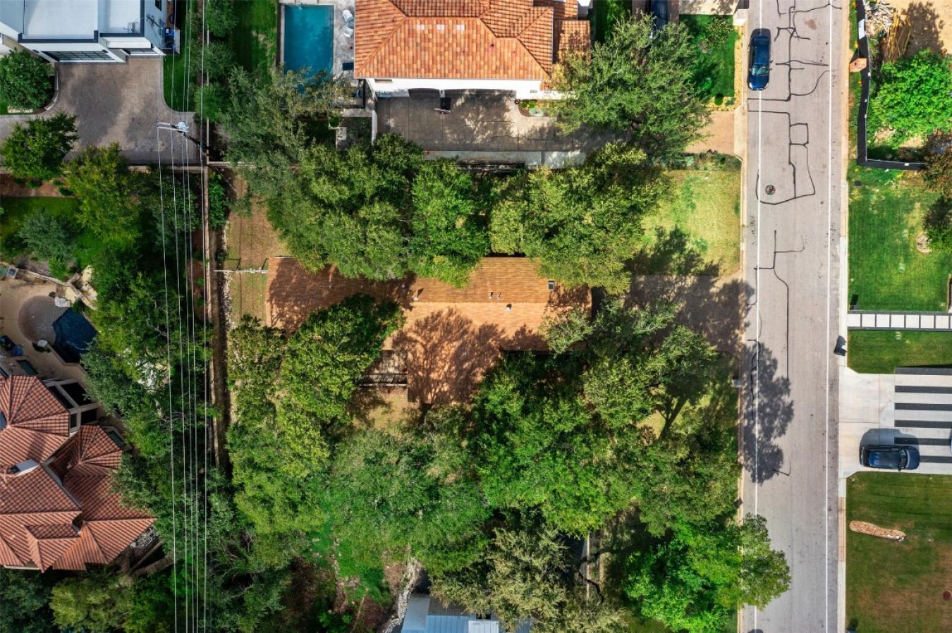 Austin, Texas, 78746, United States, 3 Bedrooms Bedrooms, ,2 BathroomsBathrooms,Residential,For Sale,1880270