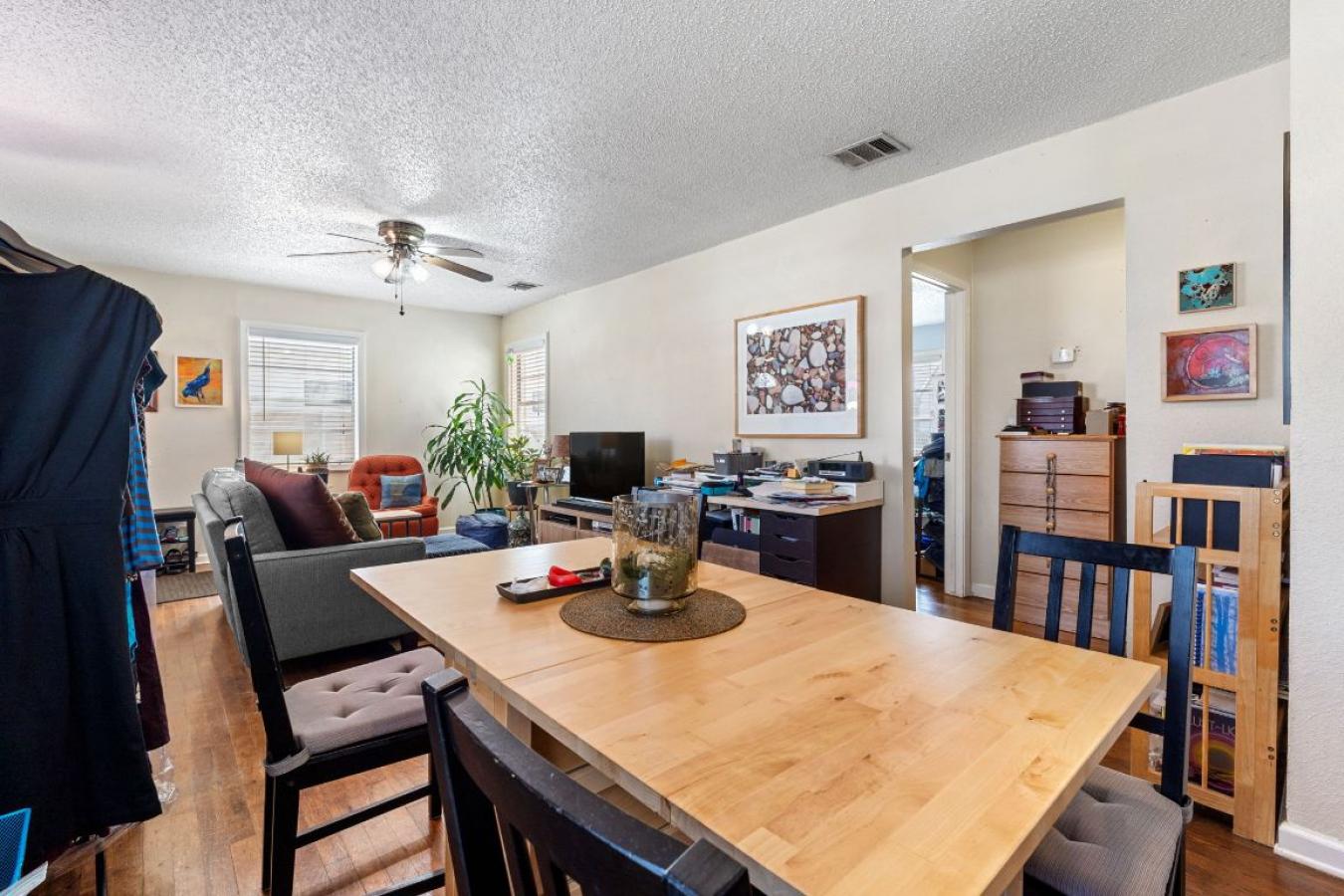 Austin, Texas, 78757, United States, ,Residential,For Sale,1880261