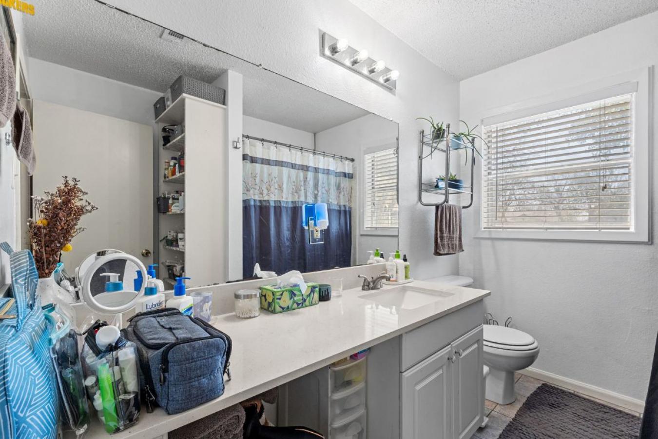 Austin, Texas, 78757, United States, ,Residential,For Sale,1880261