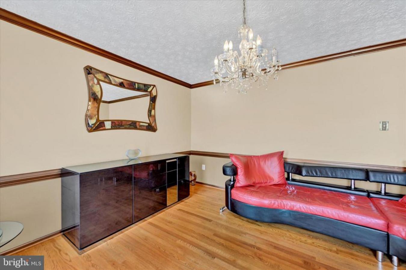 BALTIMORE, Maryland, 21209, United States, 5 Bedrooms Bedrooms, ,3 BathroomsBathrooms,Residential,For Sale,1880257
