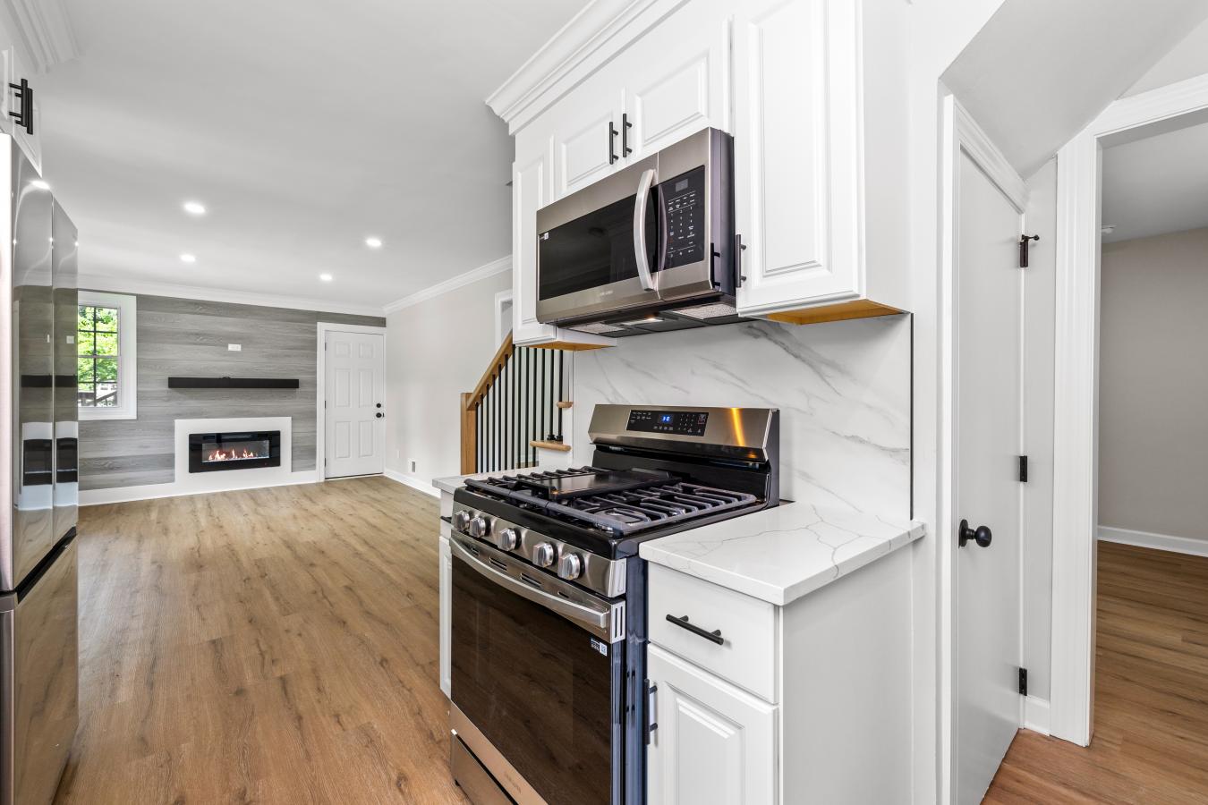 Rockville, Montgomery, 20850, United States, 4 Bedrooms Bedrooms, ,2 BathroomsBathrooms,Residential,For Sale,1880256