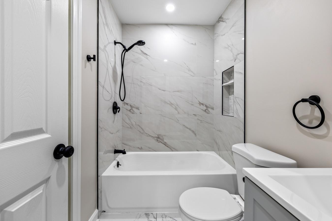 Rockville, Montgomery, 20850, United States, 4 Bedrooms Bedrooms, ,2 BathroomsBathrooms,Residential,For Sale,1880256