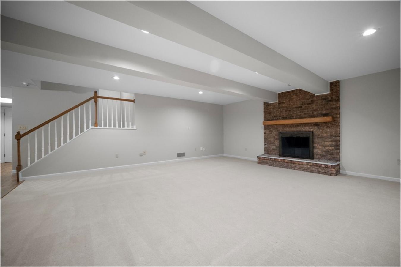 McCandless, Pennsylvania, 15044, United States, 4 Bedrooms Bedrooms, ,3 BathroomsBathrooms,Residential,For Sale,1880255