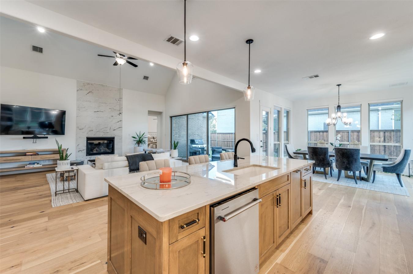 The Colony, Texas, 75056, United States, 4 Bedrooms Bedrooms, ,4 BathroomsBathrooms,Residential,For Sale,1880254