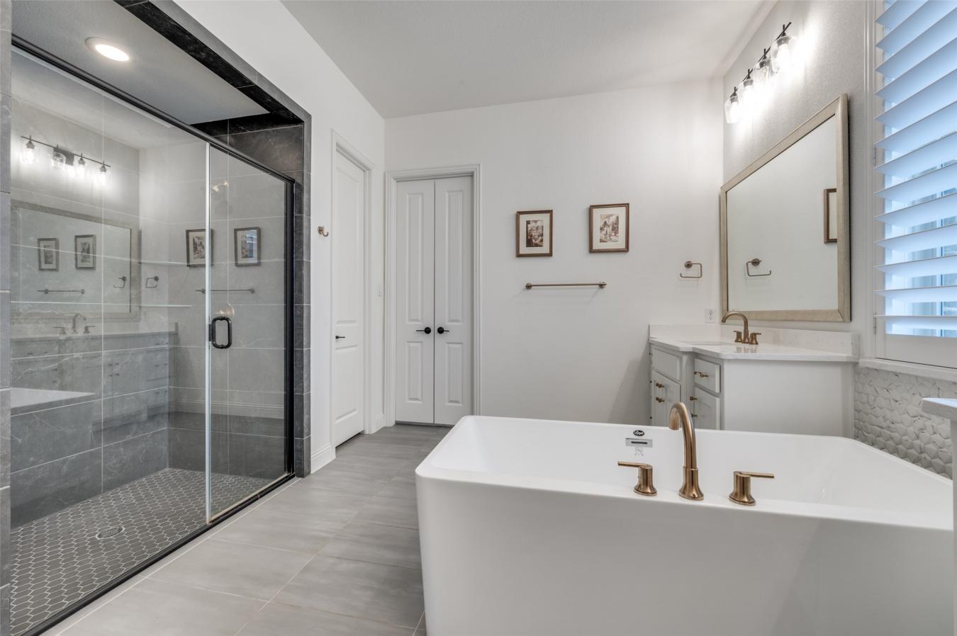 The Colony, Texas, 75056, United States, 4 Bedrooms Bedrooms, ,4 BathroomsBathrooms,Residential,For Sale,1880254