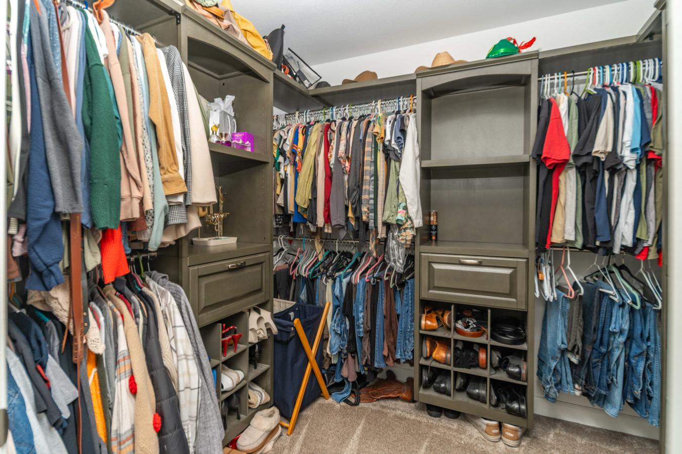 Acton, California, 93510, United States, 4 Bedrooms Bedrooms, ,3 BathroomsBathrooms,Residential,For Sale,1880252