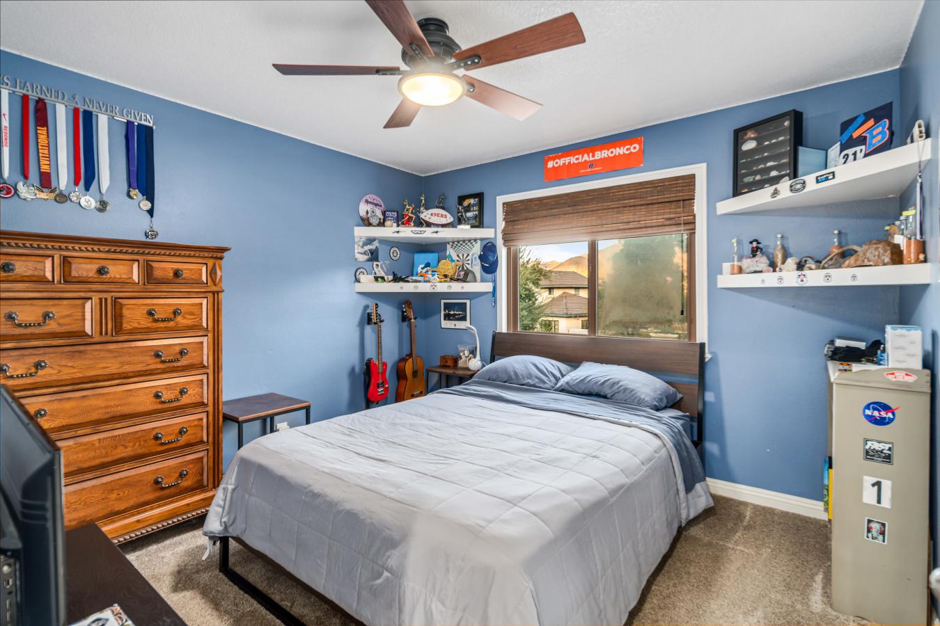 Acton, California, 93510, United States, 4 Bedrooms Bedrooms, ,3 BathroomsBathrooms,Residential,For Sale,1880252