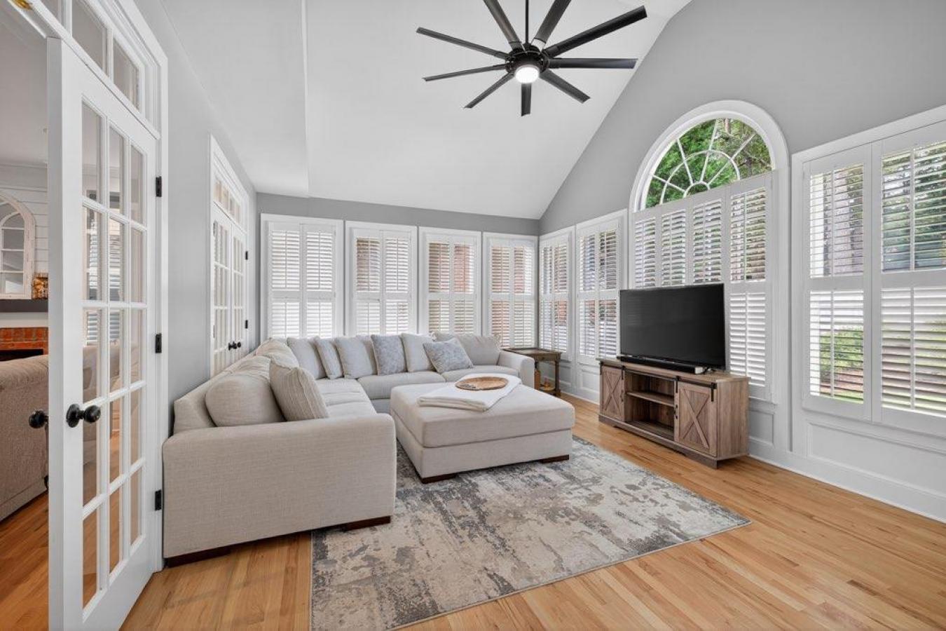 Snellville, Georgia, 30078, United States, 4 Bedrooms Bedrooms, ,3 BathroomsBathrooms,Residential,For Sale,1880247