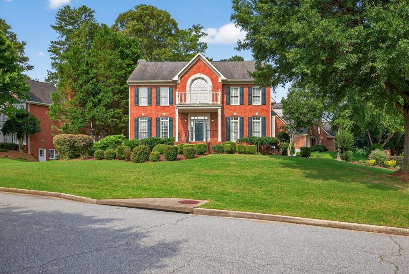 Snellville, Georgia, 30078, United States, 4 Bedrooms Bedrooms, ,3 BathroomsBathrooms,Residential,For Sale,1880247