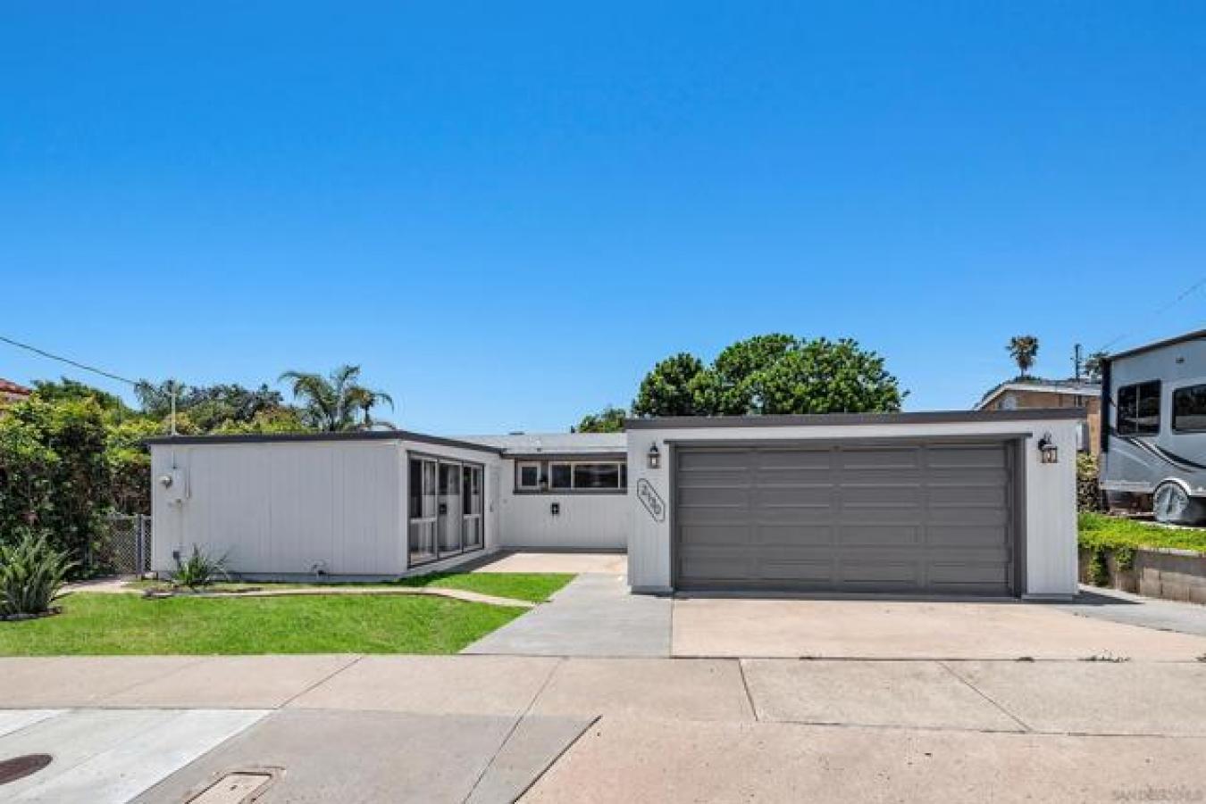 San Diego, California, 92123, United States, 4 Bedrooms Bedrooms, ,2 BathroomsBathrooms,Residential,For Sale,1880245 San Diego, California, 92123, United States, 4 Bedrooms Bedrooms, ,2 BathroomsBathrooms,Residential,For Sale,1880245