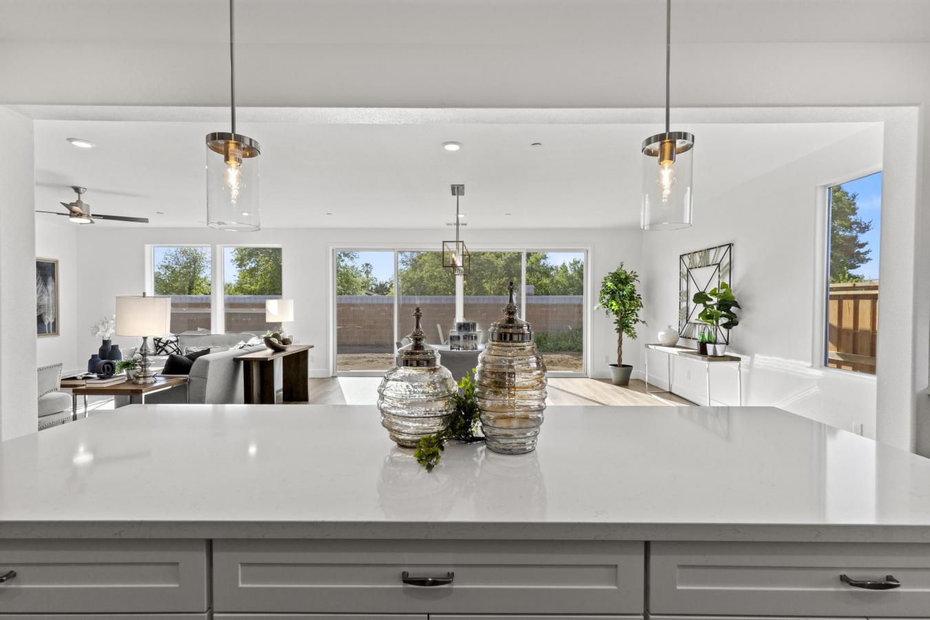 Yuba City, Sutter, 95993, United States, 4 Bedrooms Bedrooms, ,3 BathroomsBathrooms,Residential,For Sale,1880330