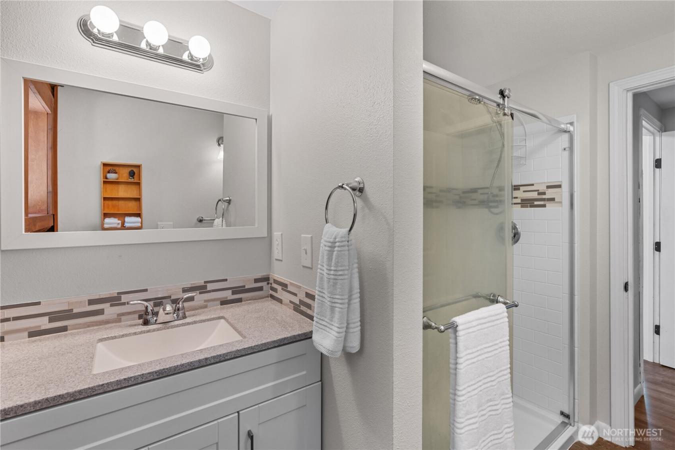 Rochester, Washington, 98579, United States, 4 Bedrooms Bedrooms, ,3 BathroomsBathrooms,Residential,For Sale,1880329