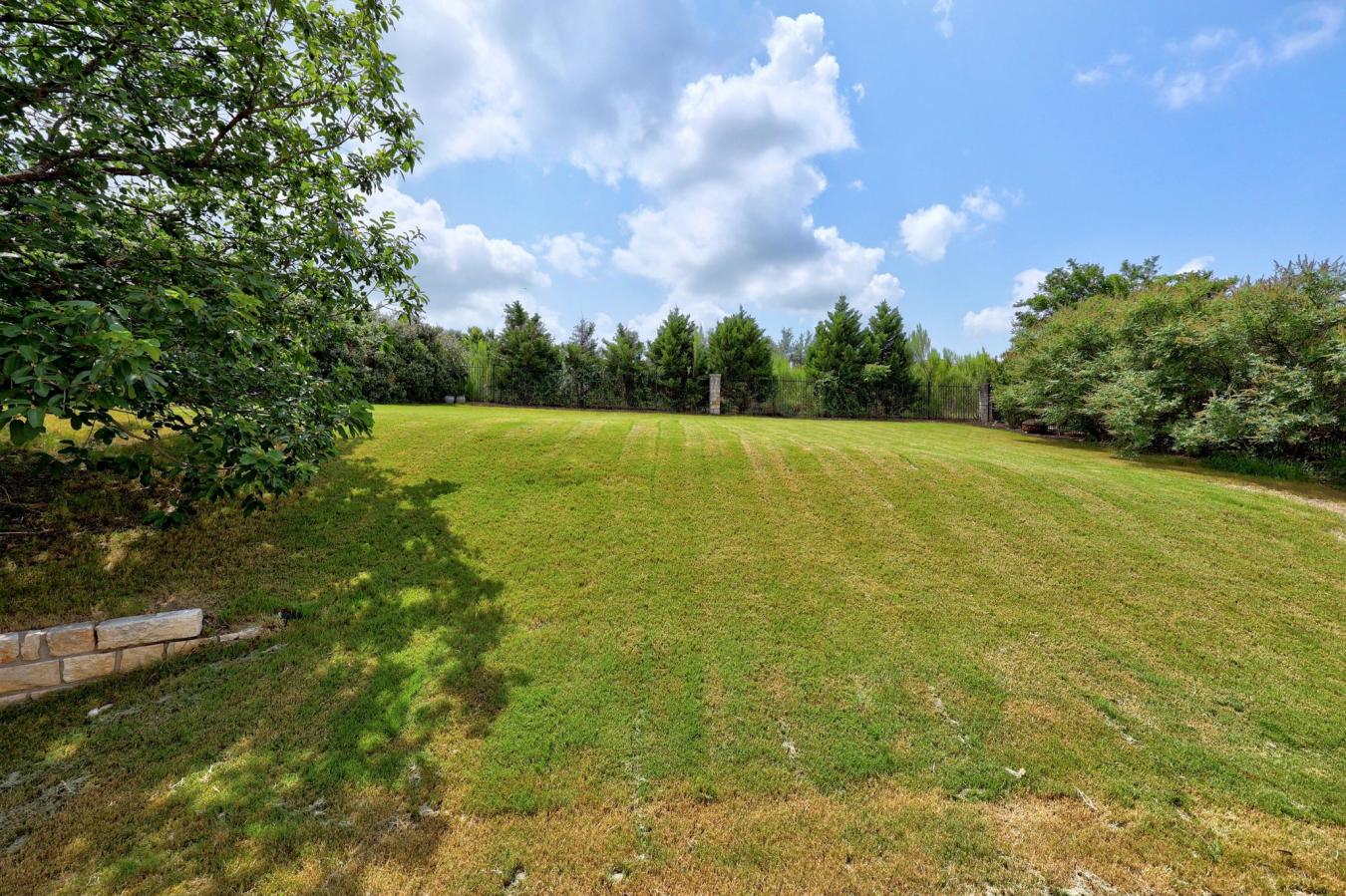 Austin, Texas, 78738, United States, 4 Bedrooms Bedrooms, ,3 BathroomsBathrooms,Residential,For Sale,1877662