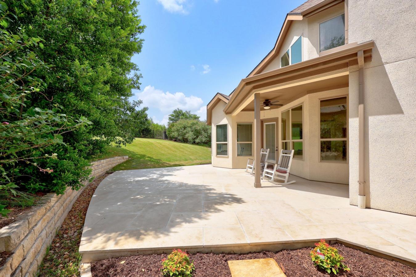 Austin, Texas, 78738, United States, 4 Bedrooms Bedrooms, ,3 BathroomsBathrooms,Residential,For Sale,1877662