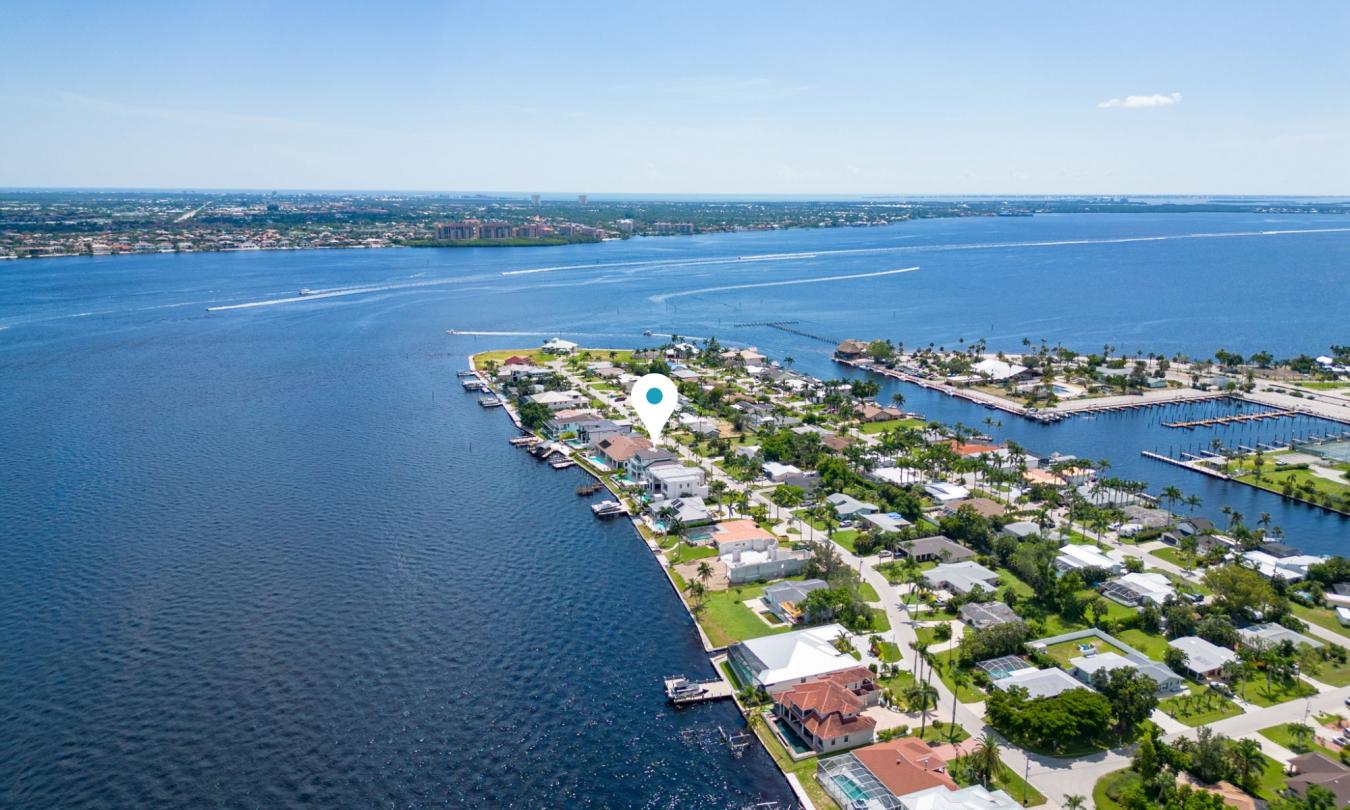 CAPE CORAL, Lee, 33904, United States, 7 Bedrooms Bedrooms, ,7 BathroomsBathrooms,Residential,For Sale,1877661