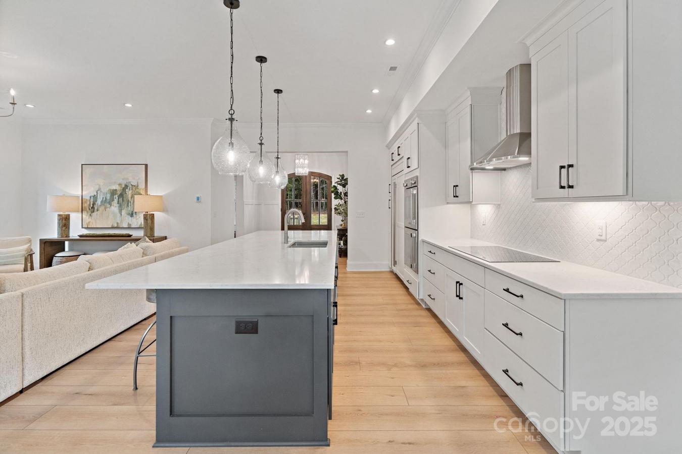 Catawba, North Carolina, 28609, United States, 4 Bedrooms Bedrooms, ,4 BathroomsBathrooms,Residential,For Sale,1883769