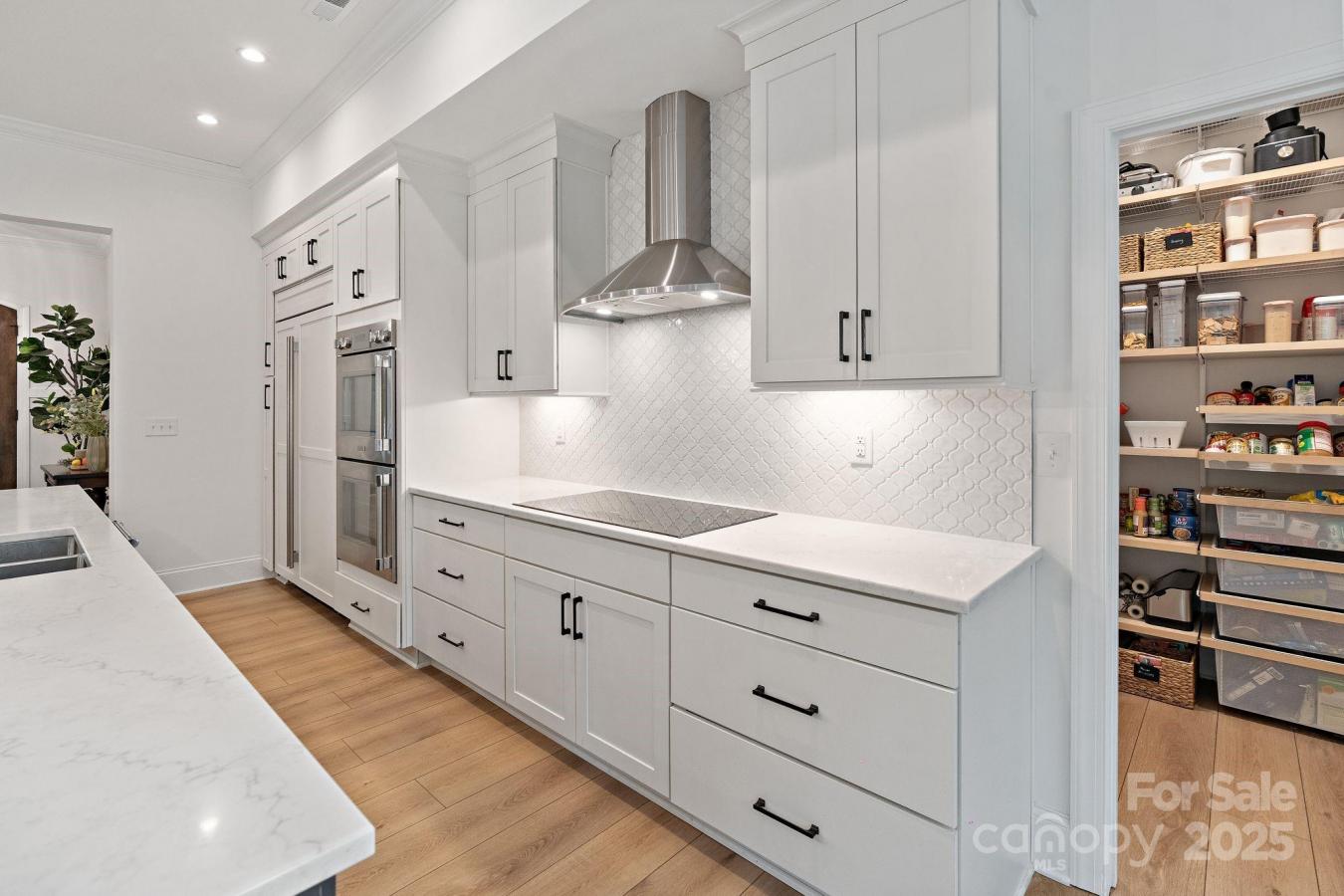 Catawba, North Carolina, 28609, United States, 4 Bedrooms Bedrooms, ,4 BathroomsBathrooms,Residential,For Sale,1883769