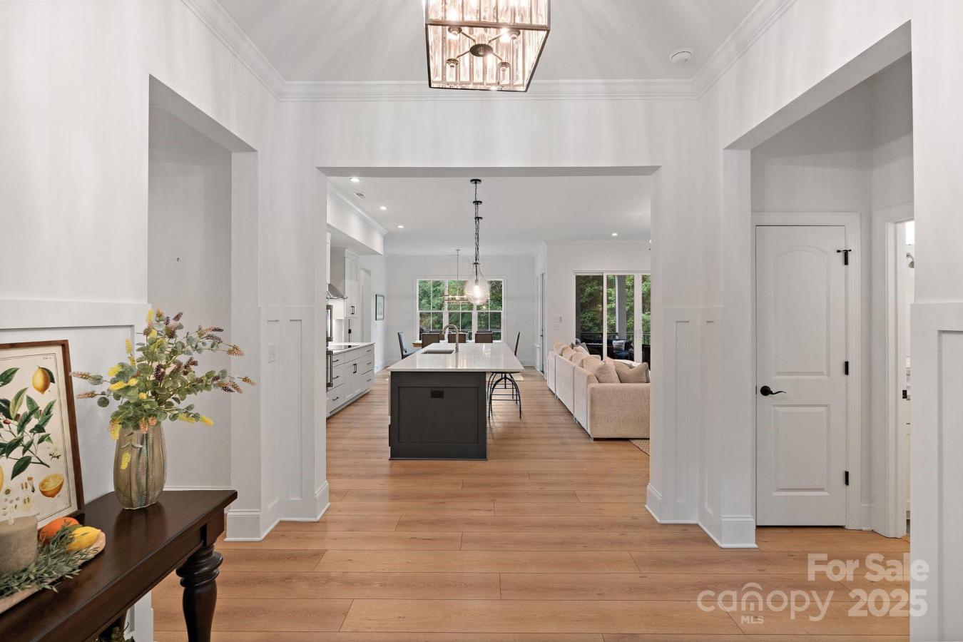 Catawba, North Carolina, 28609, United States, 4 Bedrooms Bedrooms, ,4 BathroomsBathrooms,Residential,For Sale,1883769