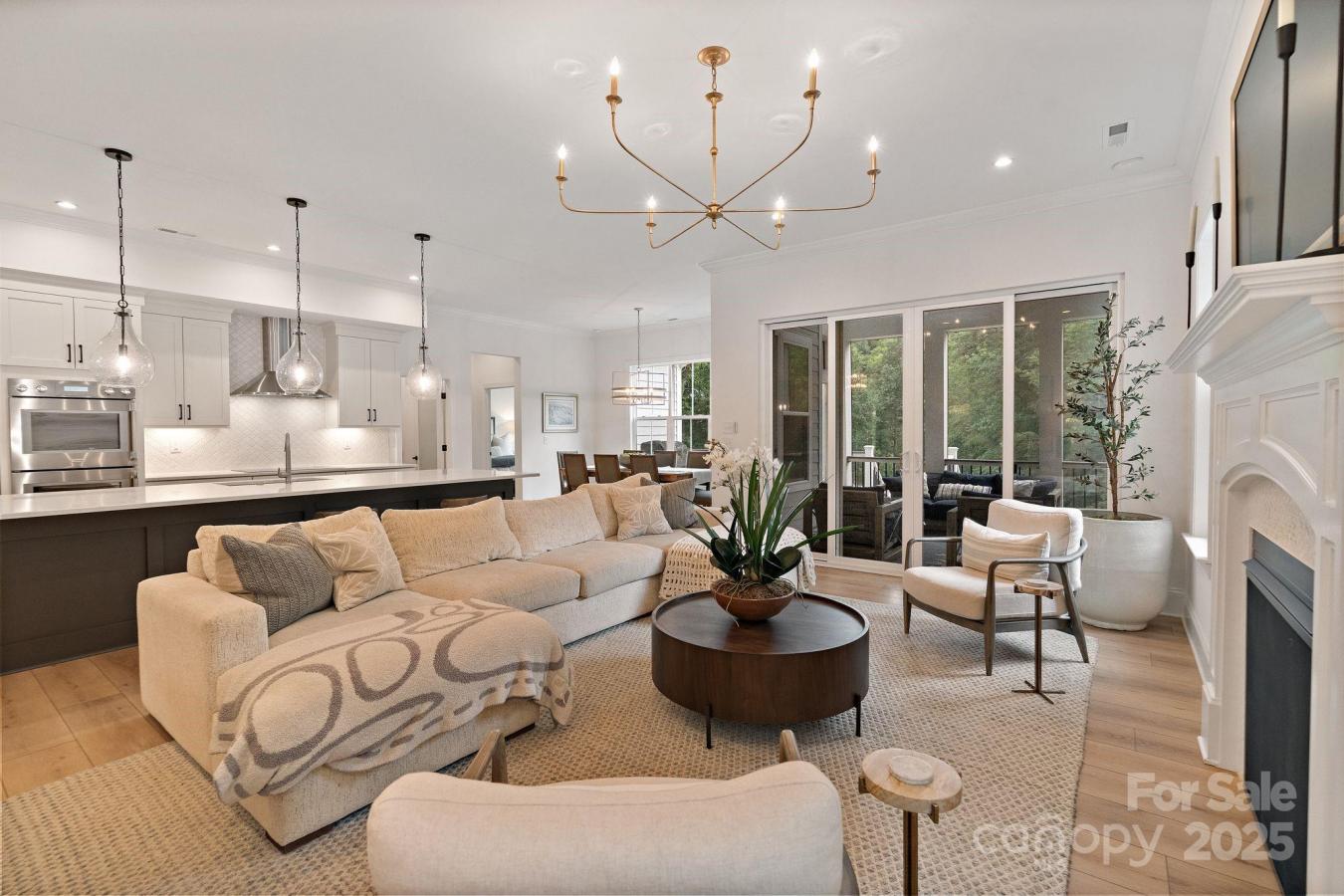 Catawba, North Carolina, 28609, United States, 4 Bedrooms Bedrooms, ,4 BathroomsBathrooms,Residential,For Sale,1883769