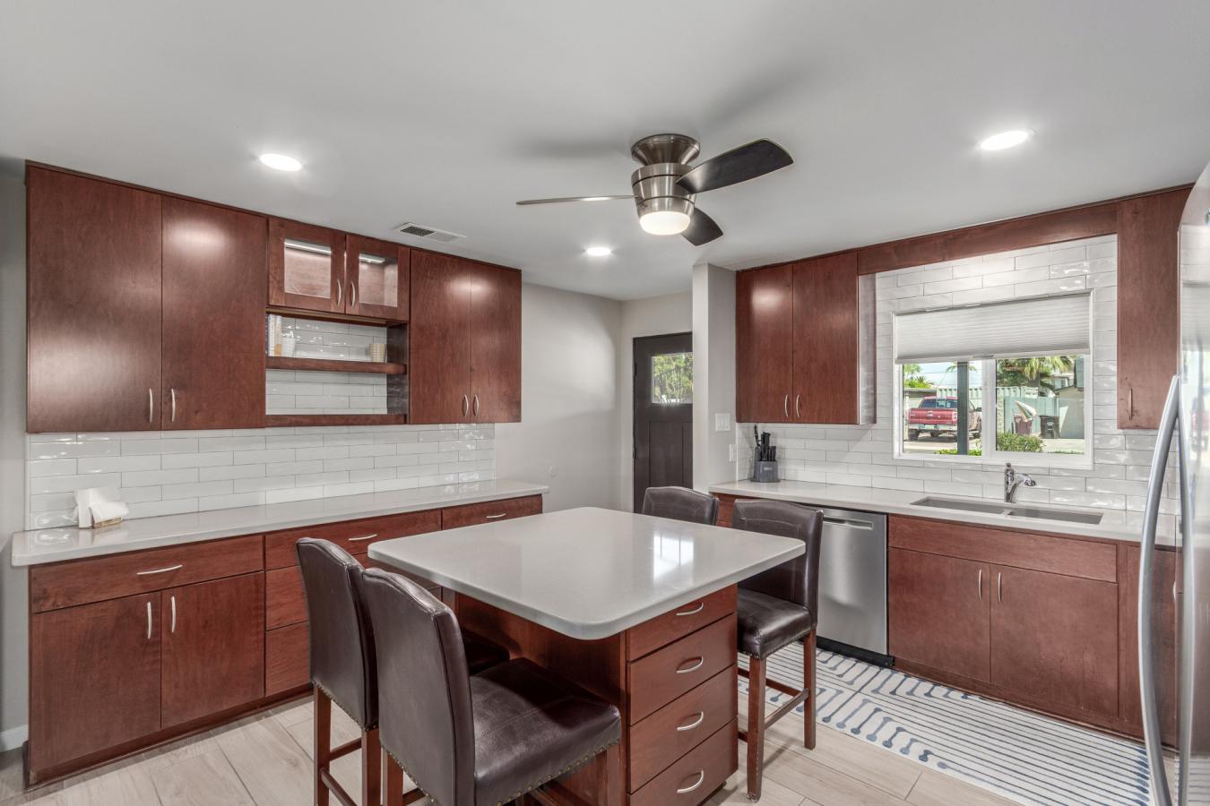 Scottsdale, Maricopa, 85251, United States, 3 Bedrooms Bedrooms, ,2 BathroomsBathrooms,Residential,For Sale,1877660