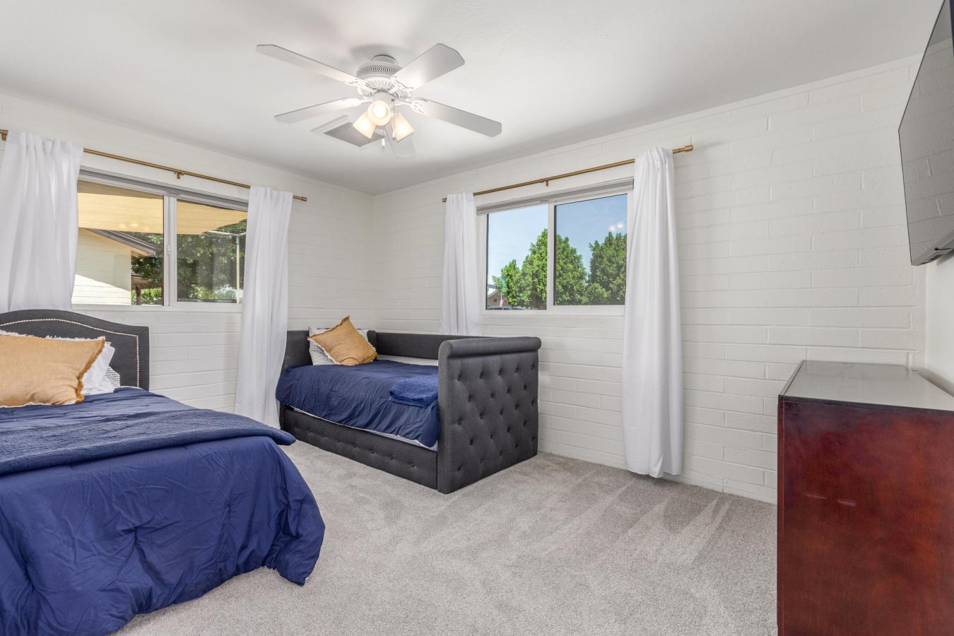 Scottsdale, Maricopa, 85251, United States, 3 Bedrooms Bedrooms, ,2 BathroomsBathrooms,Residential,For Sale,1877660