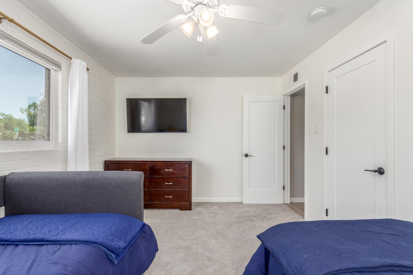 Scottsdale, Maricopa, 85251, United States, 3 Bedrooms Bedrooms, ,2 BathroomsBathrooms,Residential,For Sale,1877660