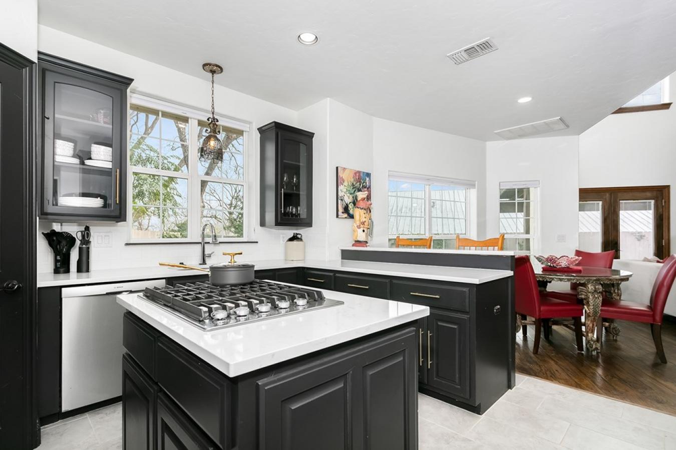 Fredericksburg, Texas, 78624, United States, 5 Bedrooms Bedrooms, ,4 BathroomsBathrooms,Residential,For Sale,1883767