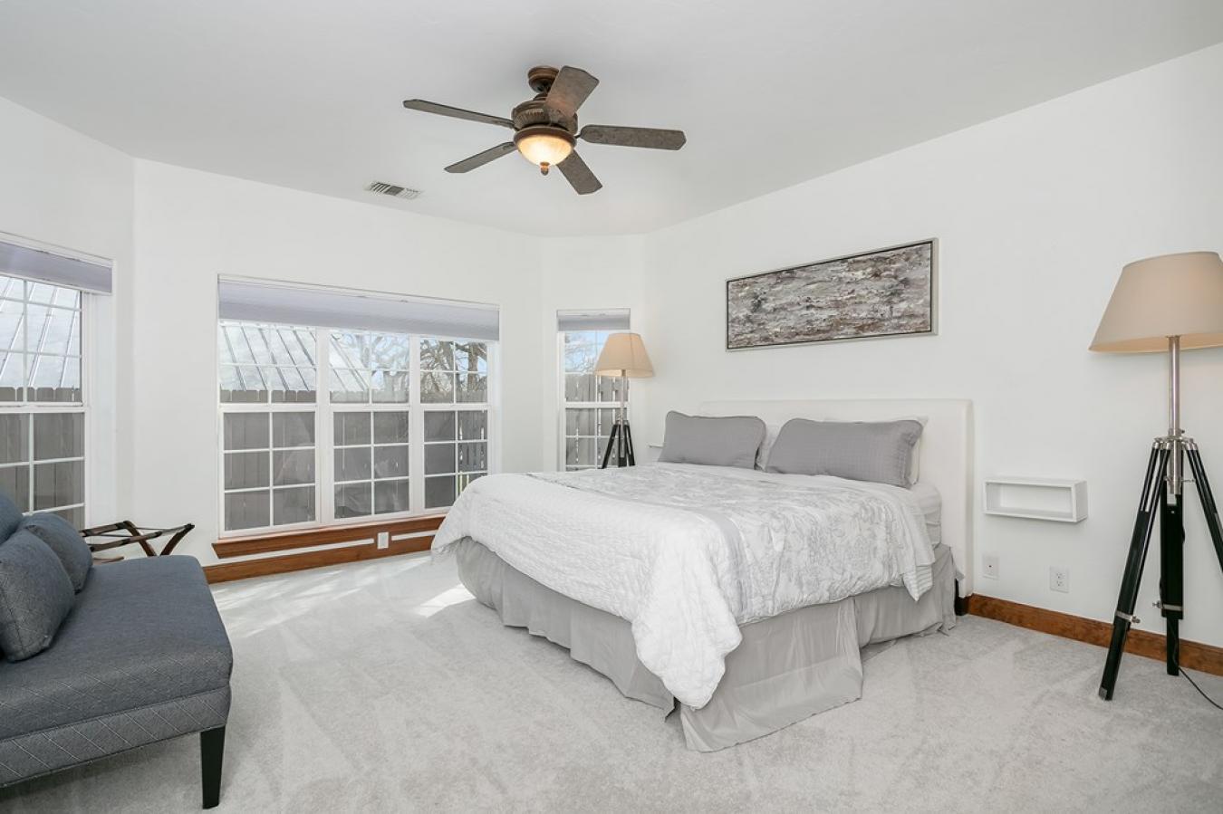 Fredericksburg, Texas, 78624, United States, 5 Bedrooms Bedrooms, ,4 BathroomsBathrooms,Residential,For Sale,1883767