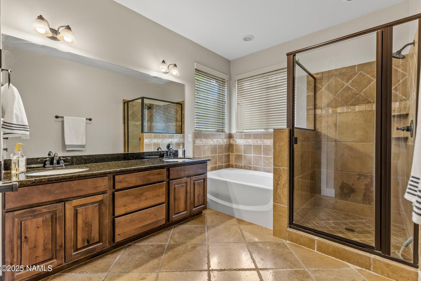 Flagstaff, Arizona, 86005, United States, 3 Bedrooms Bedrooms, ,Residential,For Sale,1883766