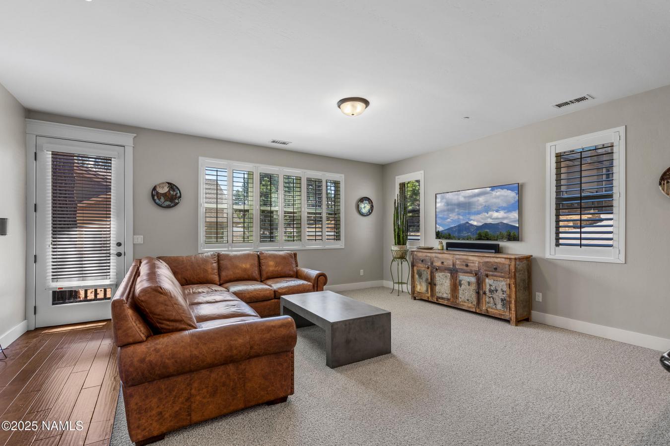 Flagstaff, Arizona, 86005, United States, 3 Bedrooms Bedrooms, ,Residential,For Sale,1883766