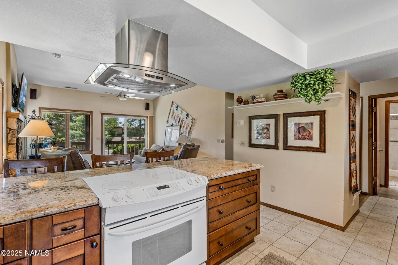 Flagstaff, Arizona, 86004, United States, 2 Bedrooms Bedrooms, ,Residential,For Sale,1883764