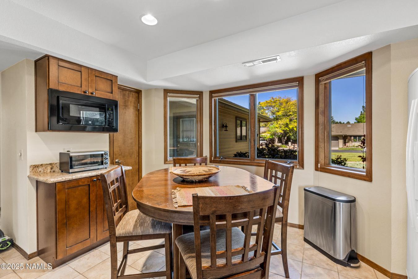 Flagstaff, Arizona, 86004, United States, 2 Bedrooms Bedrooms, ,Residential,For Sale,1883764